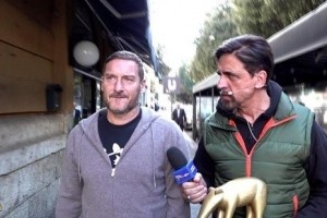 开云官方-托蒂因前往俄罗斯被颁发金貘奖！称只是去参与足球活动并未涉政