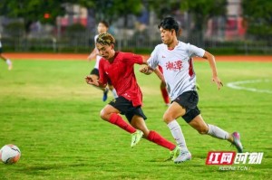 开云官方-湘超热身赛“战况独家复盘”：哪家豪强已悄悄起飞？哪支队伍状态起伏不定？