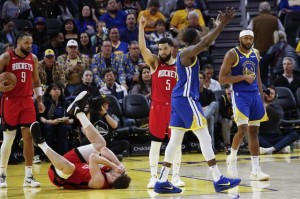 开云-别眨眼，西部季后赛四组恩怨局，把仇恨直接拉满了