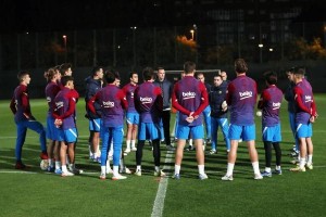 开云官方-【问答】巴萨冬窗怎么搞？免签、租借大法好！