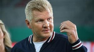 开云APP-埃芬博格：赫内斯鲁梅尼格所有人都在做采访，这不是我认识的拜仁