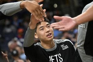 去年选秀前崔永熙曾言：这次我出来是一个人 下一年可能就是一群