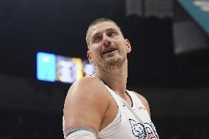 香波特谈约基奇热衷赛马：每个人都有喜欢的音乐 他让我也想养马