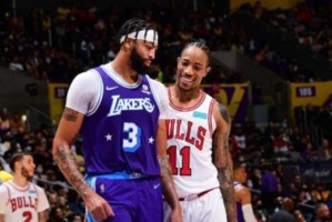 开云官网-予取予求痛击湖人！德罗赞韦少的对比太过残忍