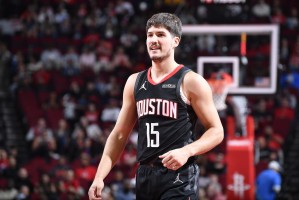 开云网页-自己新赛季和上赛季最大的不同是什么？谢泼德：我更自信了